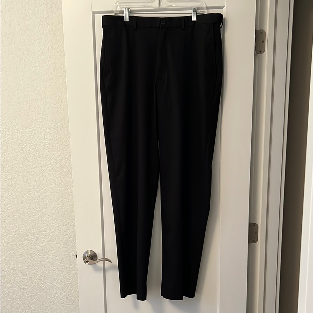Haggar Men’s Black Dress Pants